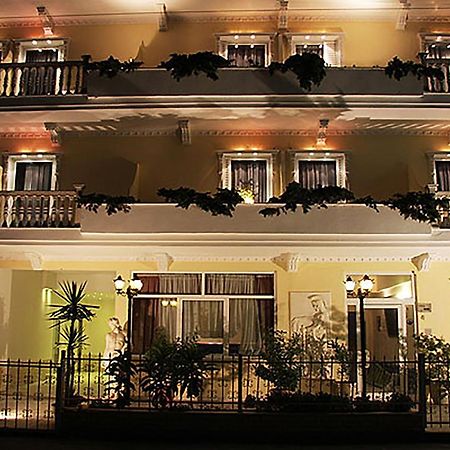 Villa Niki Olympiakí Aktí Esterno foto