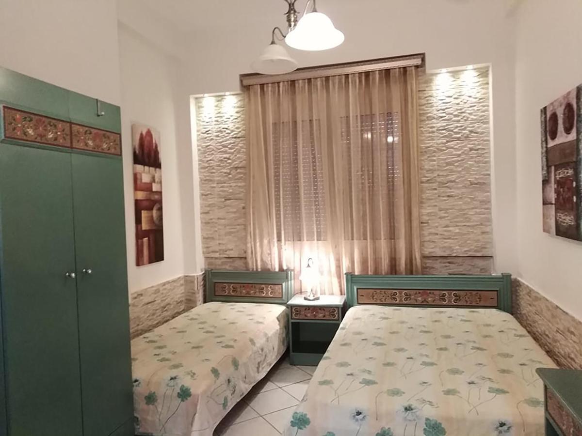 Villa Niki Olympiakí Aktí Esterno foto