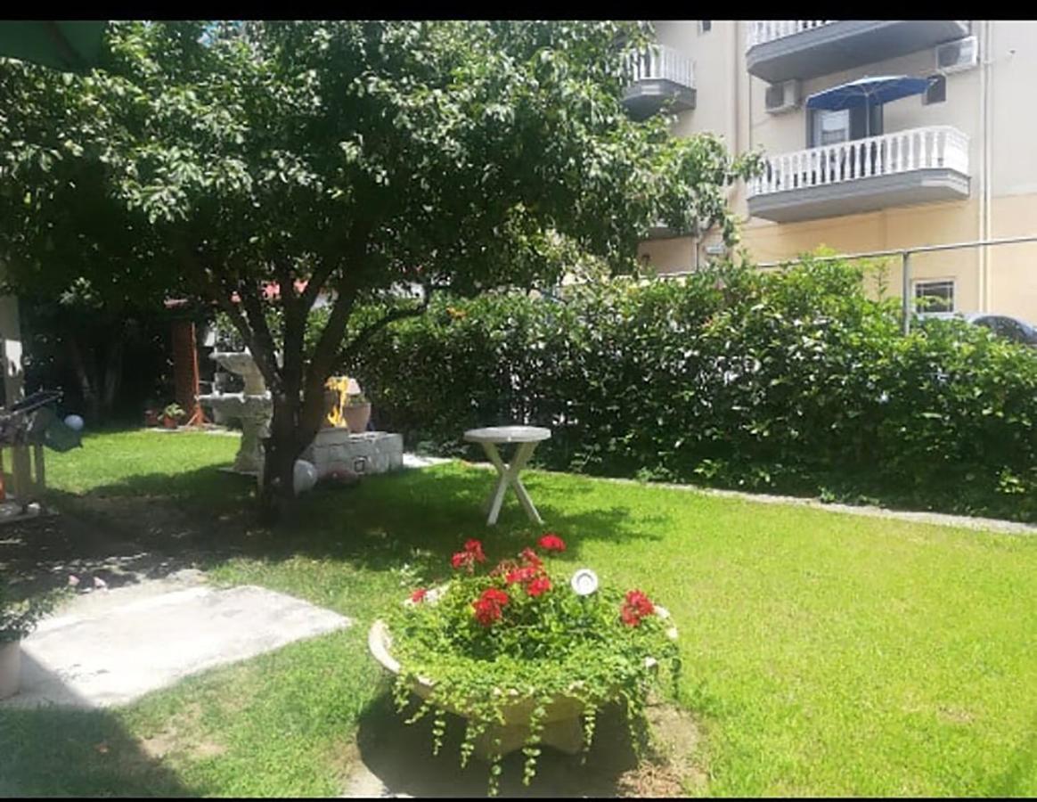 Villa Niki Olympiakí Aktí Esterno foto